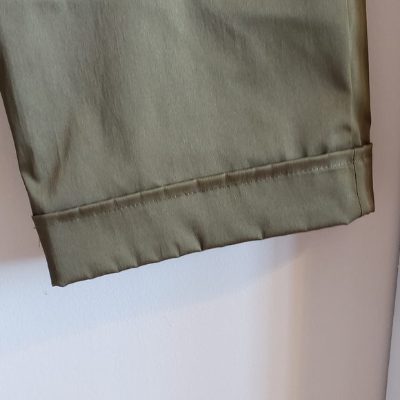 A LA UNE Army Green Nylon Spandex Cuffed Cargo Style Pants Boho Flexible Woman M - Picture 8 of 8